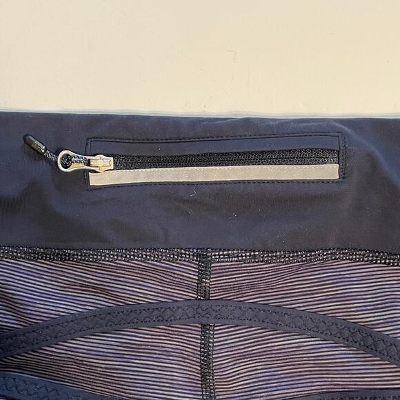 Lululemon Run Pace Crop Leggings Women's Size 6 Wee are from Space Deep Indigo S - Picture 9 of 12